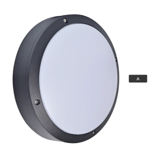 Antieke messing buitenwandlamp